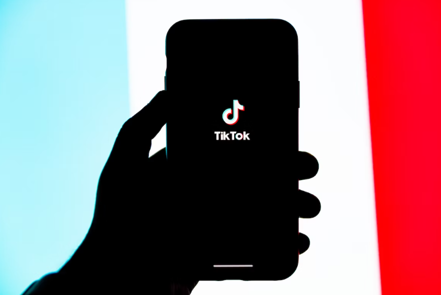 Acheter des vues TikTok : boostez votre popularité sur la plateforme